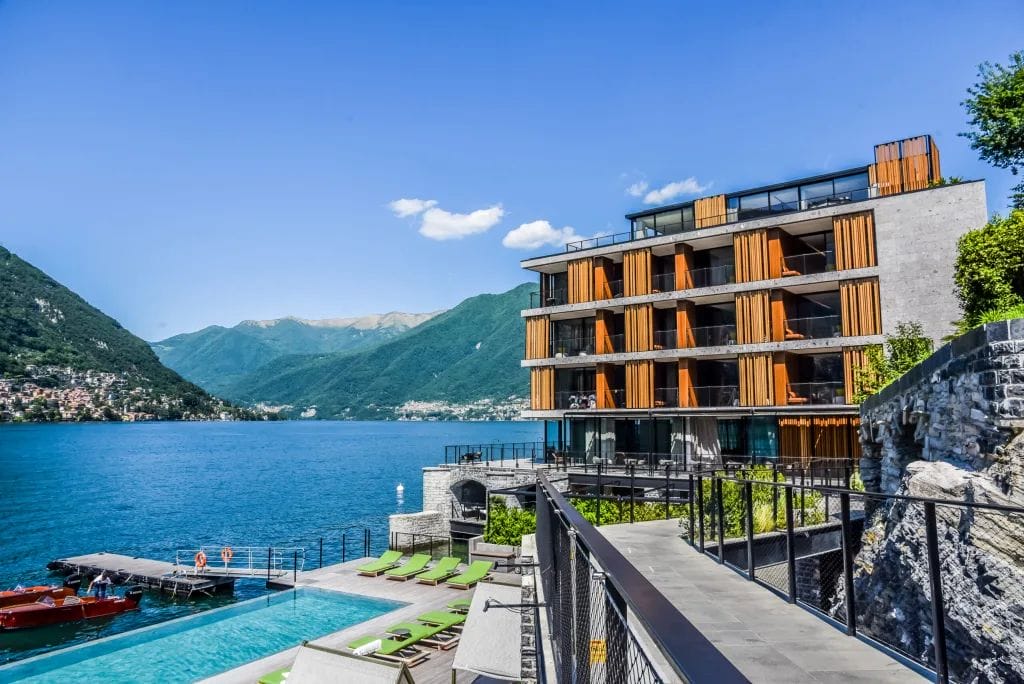 Front of lake como, with hotel