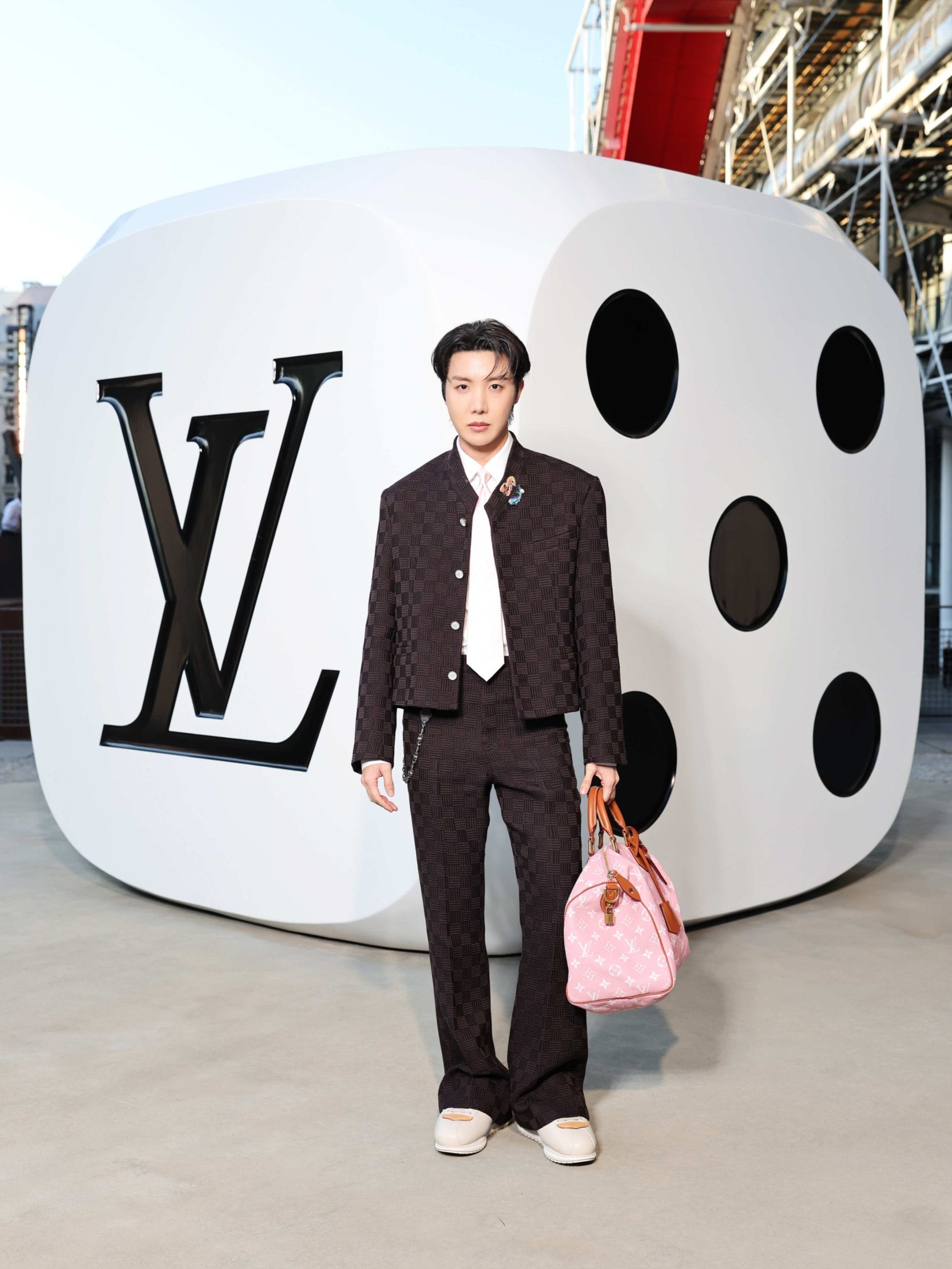 Paris Fashion Week is in full swing for Spring/Summer 2026, and here are the best dressed Asian celebrities who graced the front rows.